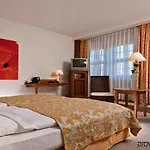 Wyndham Garden Stadtschloss 크베들린부르크