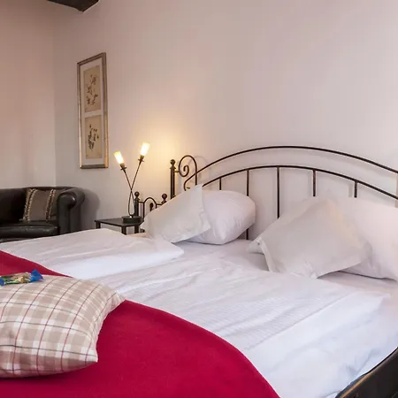 Отель Wyndham Garden Stadtschloss Кведлинбург