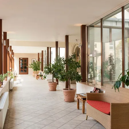 Wyndham Garden Stadtschloss 4*