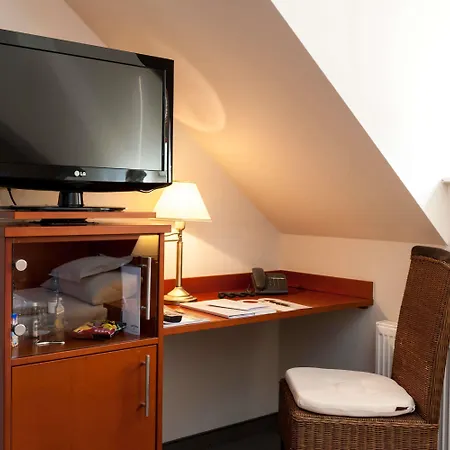 温德姆奎德林堡花园酒店 酒店 奎德林堡