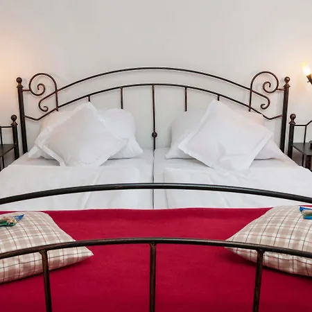 Wyndham Garden Stadtschloss Отель 4*