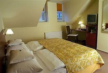 Wyndham Garden Stadtschloss Отель Кведлинбург