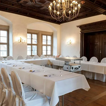 Wyndham Garden Stadtschloss Отель Кведлинбург