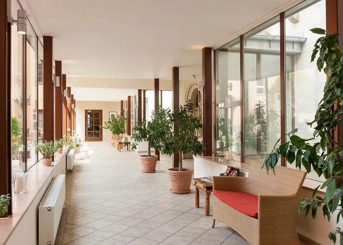 Wyndham Garden Stadtschloss 4*