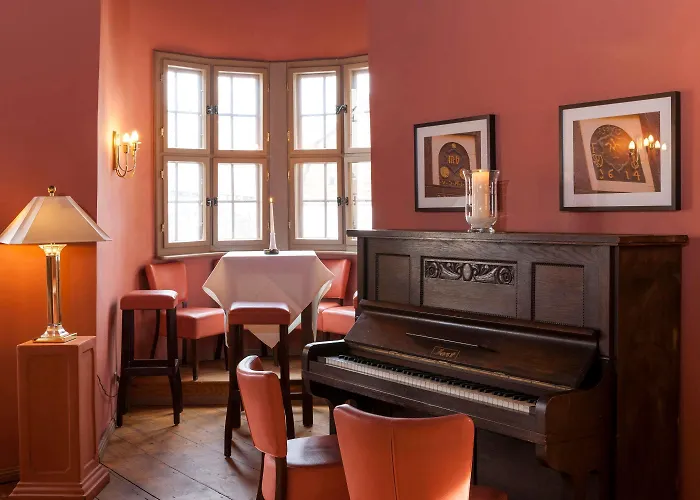 Wyndham Garden Stadtschloss Hotel 4*